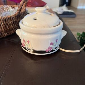 Vintage Floral Ceramic Electric Potpourri Warmer